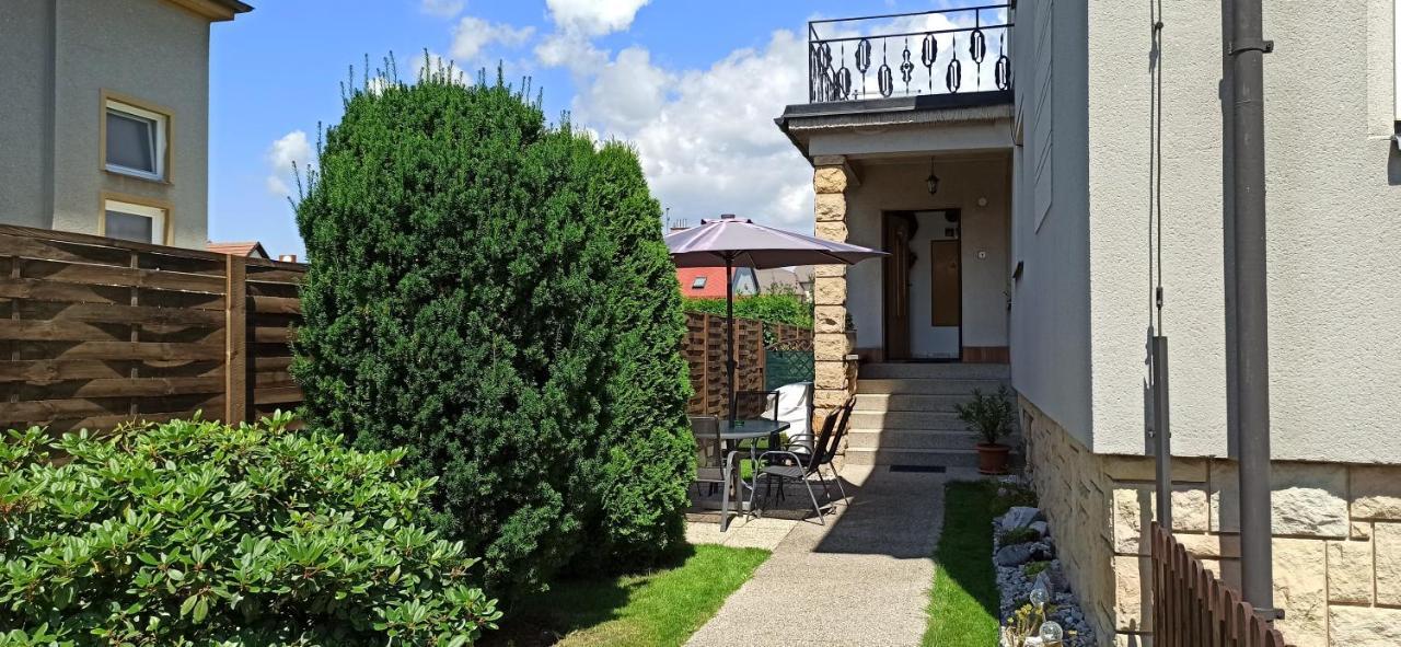 Apartman Milena Jicin Exterior photo